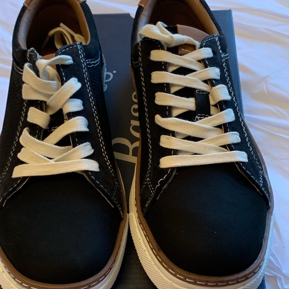bass sneakers mens